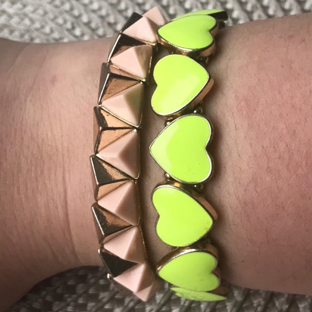 FREE with any purchase! Lot of 2 bracelets
